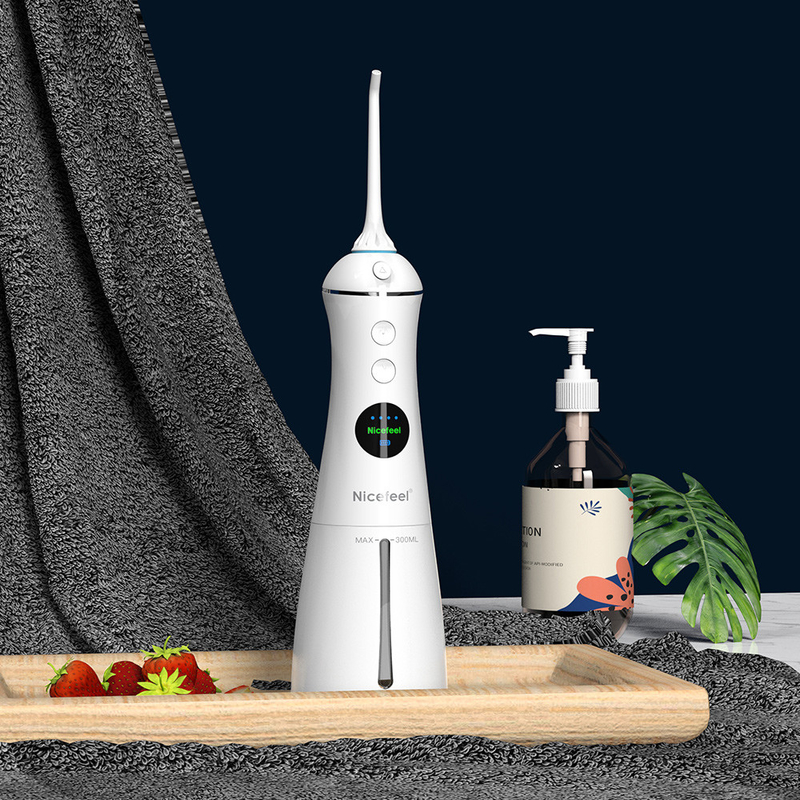 6+ Arbeits- elektrische Wasserstrahl- Mund- Hygiene 300ml der Modus-IPX7 Mund-Irrigator-Zahnweißungs-Wasser Flosser-Zahnseide