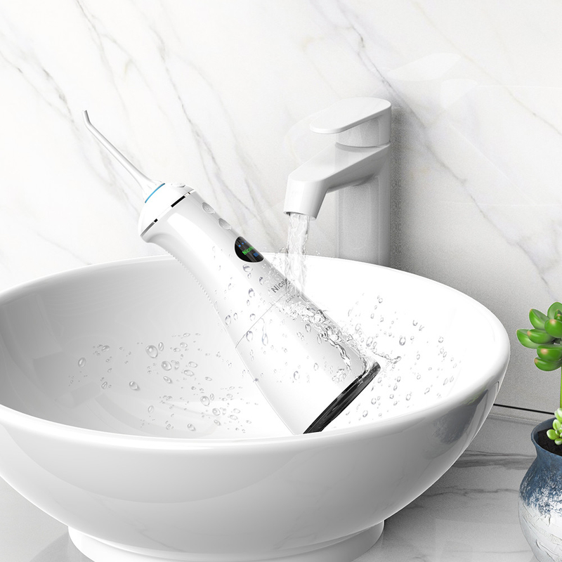 300ml elektrische Jet Cordless Water Flosser, 6 Arbeitsmodi wässern Jet Dental Flosser